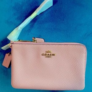 COPY - COACH Double Zip Wristlet Pink